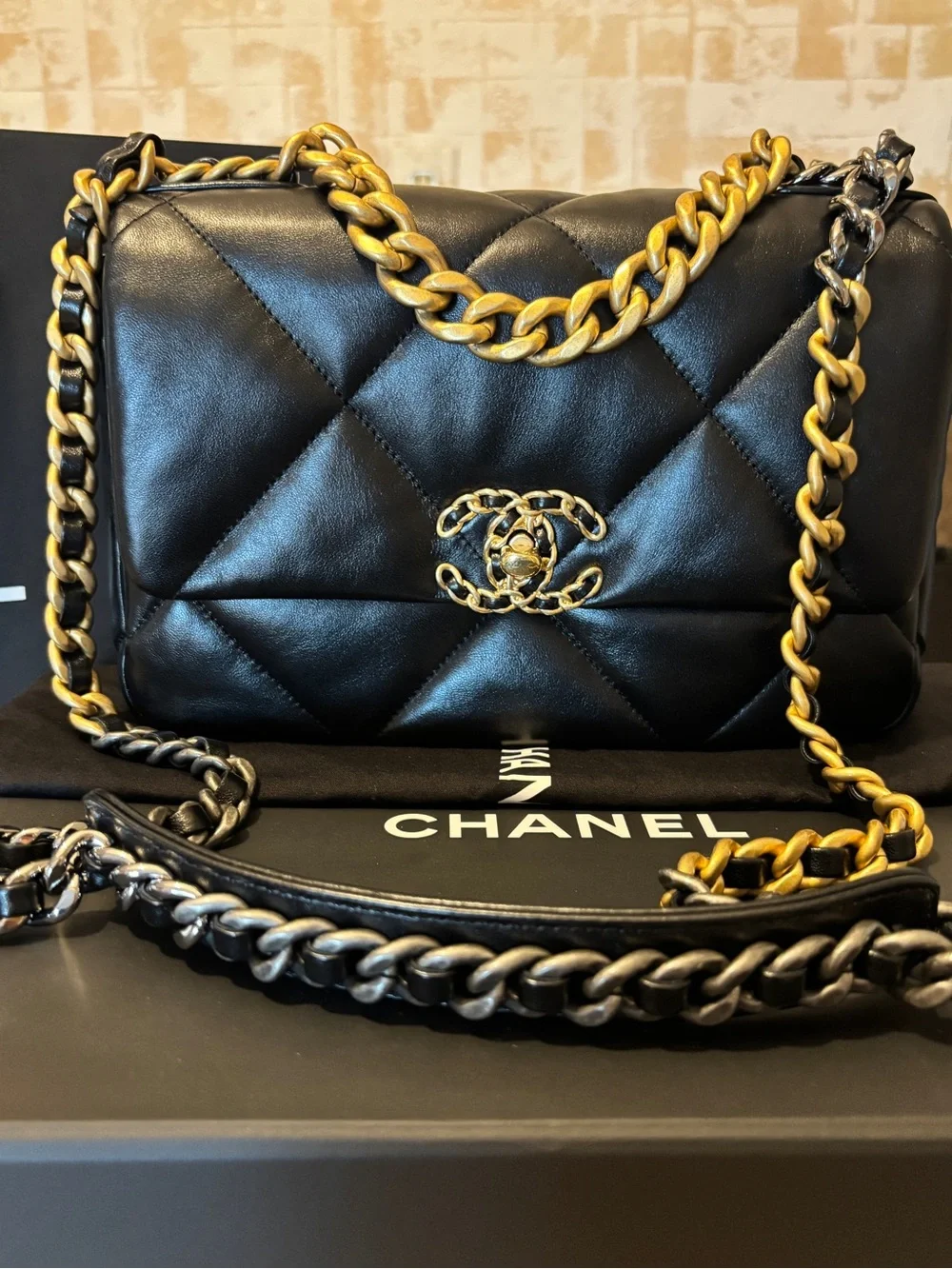 Chanel 19 Handbag. Shiny Lambskin, Gold Tone, Silver-Tone & Ruthenium-Finish